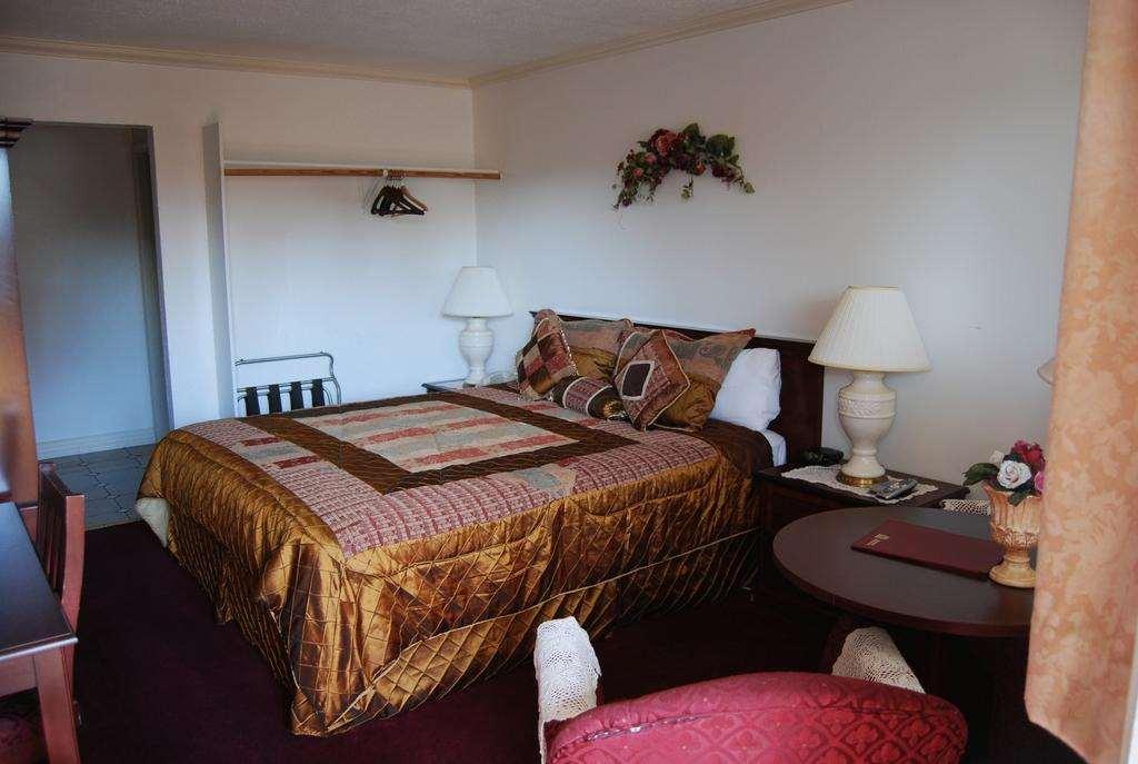 Stanford Motor Inn Πάλο Άλτο Δωμάτιο φωτογραφία