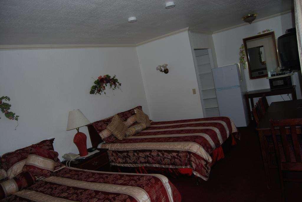 Stanford Motor Inn Πάλο Άλτο Δωμάτιο φωτογραφία